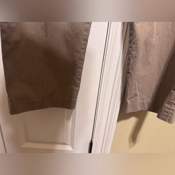 Banana Republic Men’s Khaki Chino Pants Straight Fit Flat Front Sz 34/30 - Picture 4 of 12